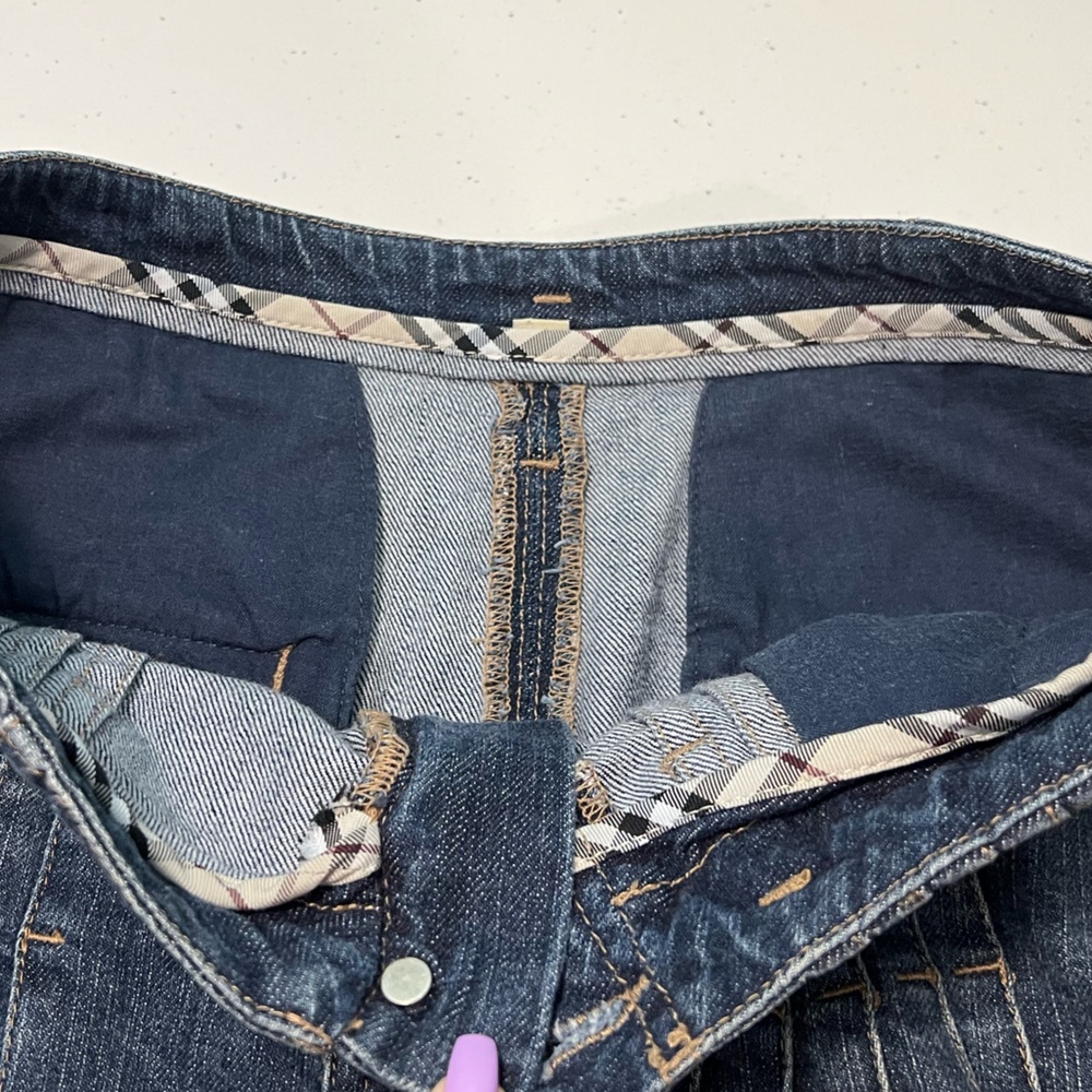 Burberry London Denim Skirt Size Large - Picture 4 of 17